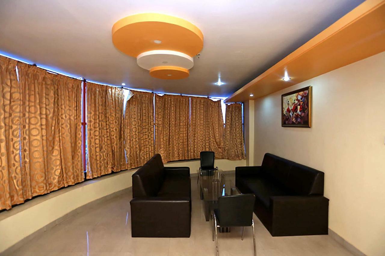 Hôtel Oyo 38191 Dayal Residency à Jajpur Extérieur photo